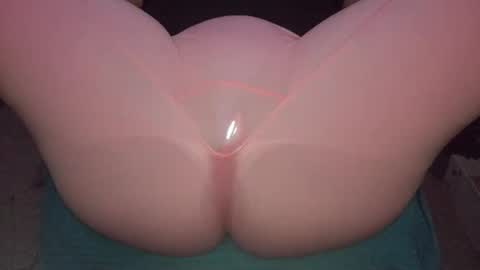 imyourslutbabyy online show from 22, 4, 2026