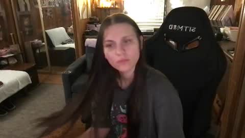 Snapshot of incognitoqueen chatting on 25, 6, 2026 Carter online show from 25, 6, 2026