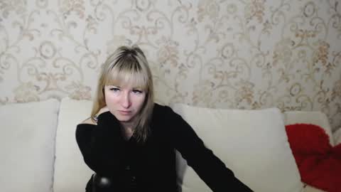 incredible_ariela online show from 28, 1, 2025