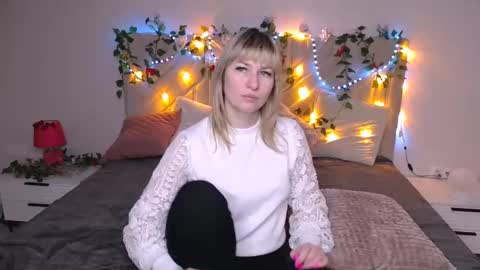 incredible_ariela online show from 8, 3, 2025
