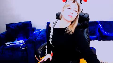 incredible_ariela online show from 27, 9, 2025