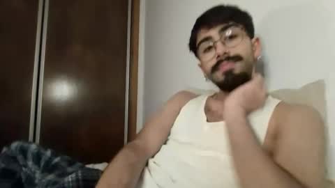 Snapshot of incubusszz chatting on 4, 1, 2025 incubus online show from 4, 1, 2025