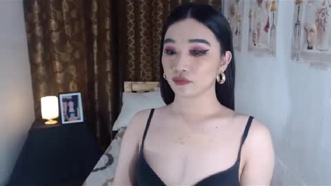 Snapshot of indestructabletrixie chatting on 16, 1, 2025 indestructabletrixie online show from 16, 1, 2025