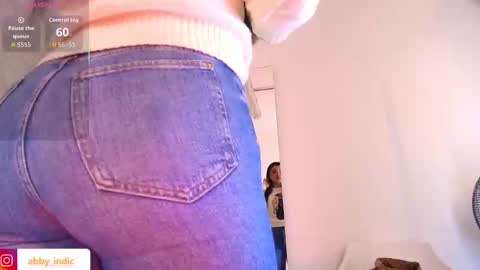 Snapshot of indi_catalina chatting on 18, 10, 2025 Indi Catalina online show from 18, 10, 2025