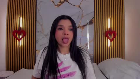 Indi Catalina online show from 6, 4, 2026