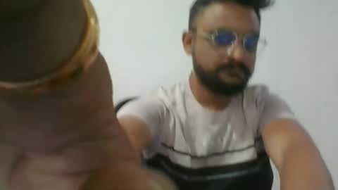 Snapshot of indian1433 chatting on 2, 12, 2025 indian1433 online show from 2, 12, 2025