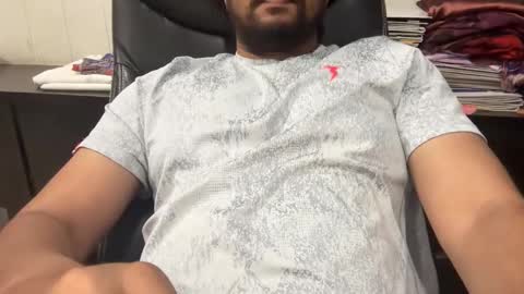 Snapshot of indian_gujju chatting on 24, 9, 2025 Jay online show from 24, 9, 2025