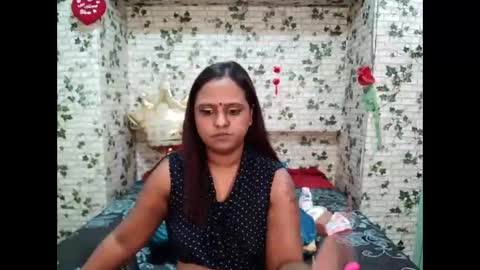 Snapshot of indian_sunshine chatting on 16, 9, 2025 indian_sunshine online show from 16, 9, 2025