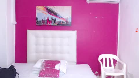 Snapshot of indian_whore18 chatting on 4, 2, 2025 indian_whore18 online show from 4, 2, 2025