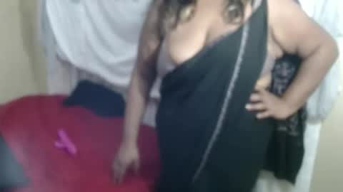 Snapshot of indianass38dd chatting on 6, 1, 2026 indianass38dd online show from 6, 1, 2026