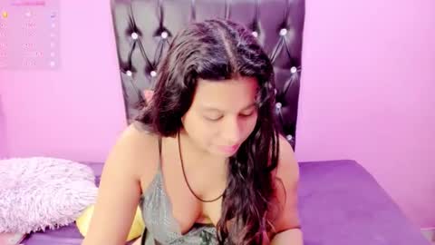 PARADISEQUEEN online show from 23, 1, 2025