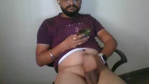 Snapshot of indianlover1433 chatting on 28, 1, 2025 Indian lover online show from 28, 1, 2025