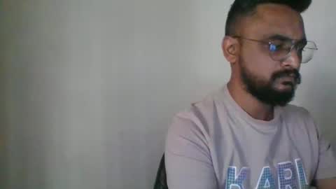 Snapshot of indianlover1433 chatting on 31, 1, 2025 Indian lover online show from 31, 1, 2025