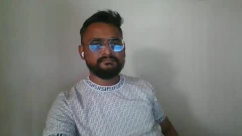 Snapshot of indianlover1433 chatting on 1, 2, 2025 Indian lover online show from 1, 2, 2025