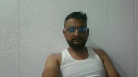 Snapshot of indianlover1433 chatting on 12, 9, 2025 Indian lover online show from 12, 9, 2025