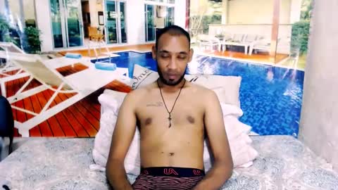 Snapshot of indianmagicmike69 chatting on 15, 12, 2025 indianmagicmike69 online show from 15, 12, 2025