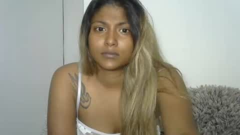 indianqtpie6 online show from 22, 10, 2025