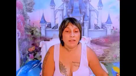 Snapshot of indianroxy07 chatting on 23, 9, 2025 roxy online show from 23, 9, 2025