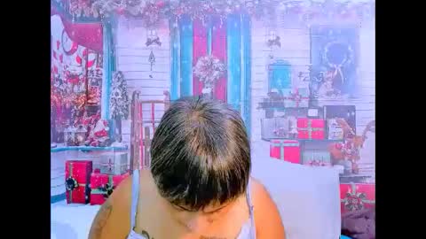 Snapshot of indianroxy27 chatting on 14, 12, 2025 indianroxy27 online show from 14, 12, 2025