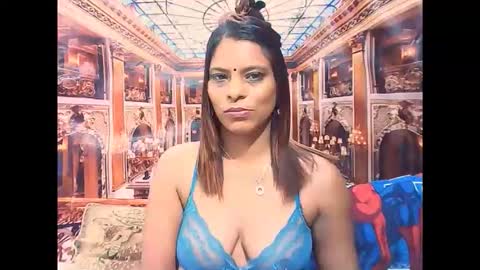 indiansexyass4u2luv online show from 29, 10, 2025