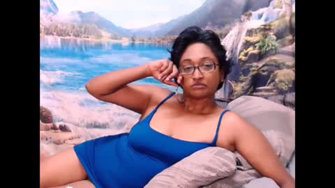 Shreya online show from 5, 3, 2025