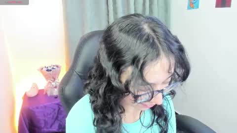 Snapshot of indra_cam chatting on 26, 6, 2026 Diana online show from 26, 6, 2026