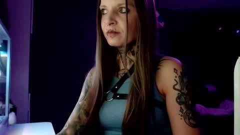 InesDesire online show from 21, 1, 2025