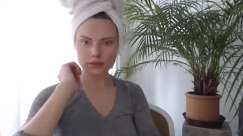 Snapshot of infinitiq45 chatting on 27, 12, 2024 Sweet girl online show from 27, 12, 2024