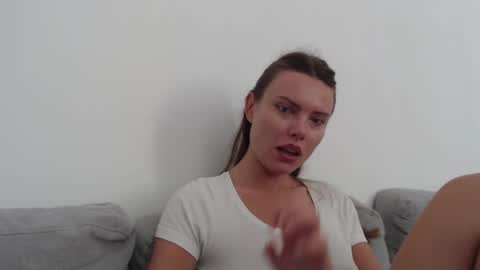 Snapshot of infinitiq45 chatting on 28, 6, 2026 Sweet girl online show from 28, 6, 2026