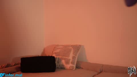 Snapshot of informal_ chatting on 19, 9, 2025 MAL --- online show from 19, 9, 2025