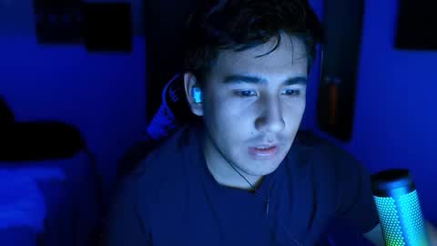 Snapshot of inglesespo89 chatting on 12, 4, 2026 Iagust online show from 12, 4, 2026