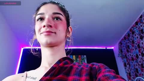 Snapshot of ingrid_zese chatting on 27, 10, 2025 Ingrid Zese online show from 27, 10, 2025