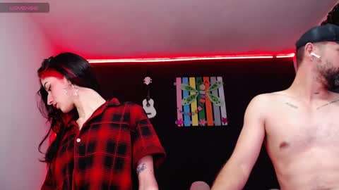 Snapshot of ingrid_zese chatting on 9, 11, 2025 Ingrid Zese online show from 9, 11, 2025