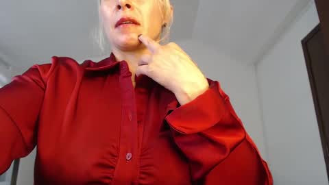 Snapshot of ingridbergman chatting on 8, 1, 2025 online show from 8, 1, 2025