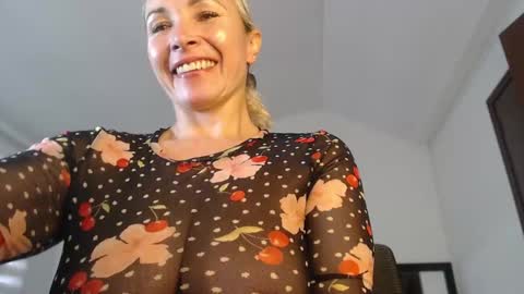 Snapshot of ingridbergman chatting on 31, 1, 2025 online show from 31, 1, 2025