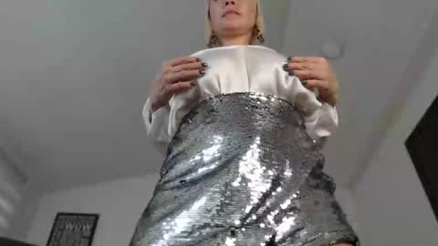 Snapshot of ingridbergman chatting on 24, 2, 2025 online show from 24, 2, 2025