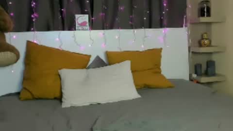 IninityKittyx online show from 22, 6, 2026