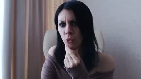 Snapshot of injaathome chatting on 20, 2, 2025 InjaAtHome online show from 20, 2, 2025