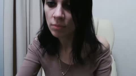 Snapshot of injaathome chatting on 20, 2, 2025 InjaAtHome online show from 20, 2, 2025