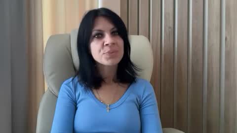 Snapshot of injaathome chatting on 10, 9, 2025 InjaAtHome online show from 10, 9, 2025