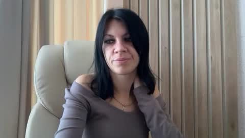 Snapshot of injaathome chatting on 23, 9, 2025 InjaAtHome online show from 23, 9, 2025