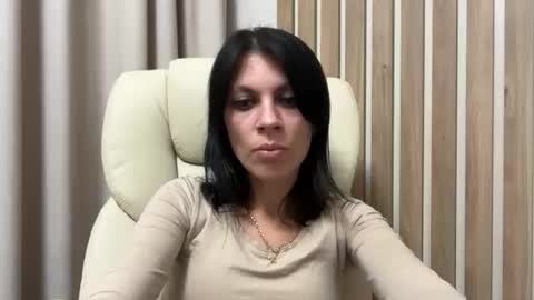 Snapshot of injaathome chatting on 26, 9, 2025 InjaAtHome online show from 26, 9, 2025