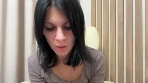 Snapshot of injaathome chatting on 12, 10, 2025 InjaAtHome online show from 12, 10, 2025