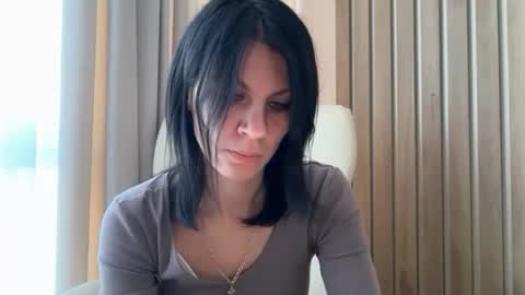 Snapshot of injaathome chatting on 15, 10, 2025 InjaAtHome online show from 15, 10, 2025