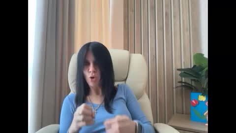 Snapshot of injaathome chatting on 23, 4, 2026 InjaAtHome online show from 23, 4, 2026