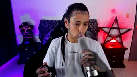 Snapshot of ink_u_buzz chatting on 23, 1, 2025 Dani online show from 23, 1, 2025