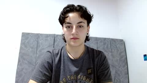 lyan onlyfans n linda online show from 23, 11, 2025