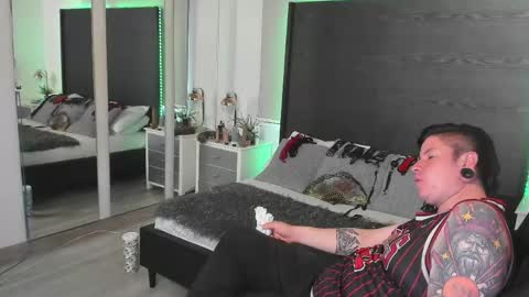 Snapshot of inkedsinners_ chatting on 21, 5, 2026 inkedsinners_ online show from 21, 5, 2026