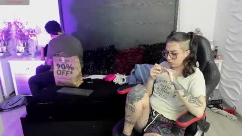 Snapshot of inkedsinners_ chatting on 18, 6, 2026 inkedsinners_ online show from 18, 6, 2026