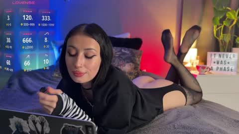 Xenia online show from 27, 3, 2026